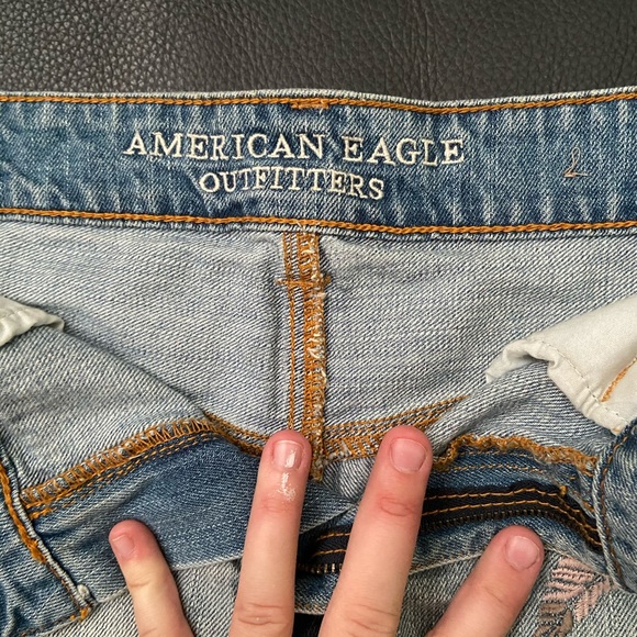 American Eagle Hi Rise Festival Shorts - Picture 3 of 5